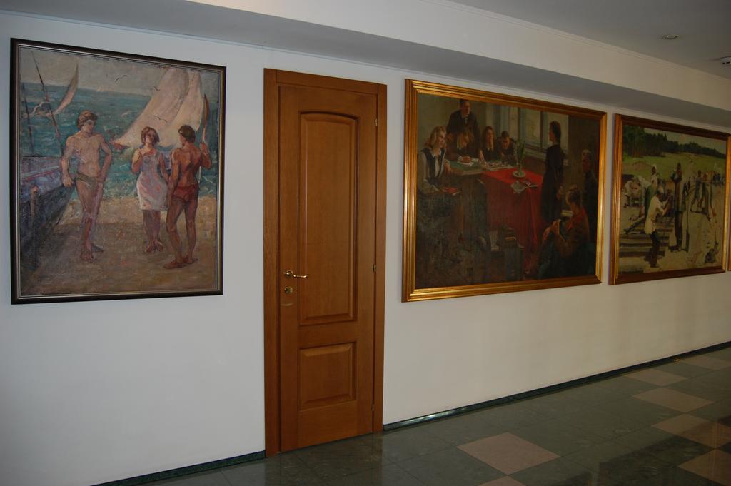 Art Hotel Academy Dnipro Eksteriør bilde